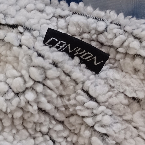 CANYON Women's Sports Athleisure Neutral Sherpa Fleece Pullover Sweater Top Coat - Picture 3 of 11